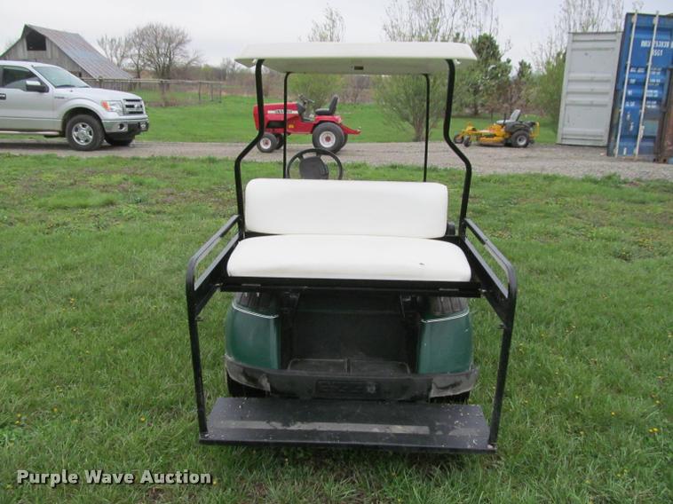 image for item DT9518 Ez-go golf cart