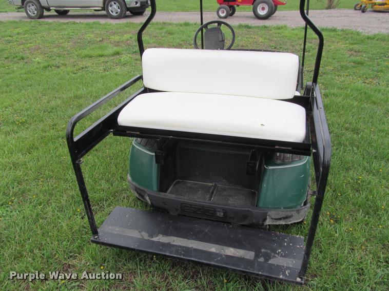 image for item DT9518 Ez-go golf cart
