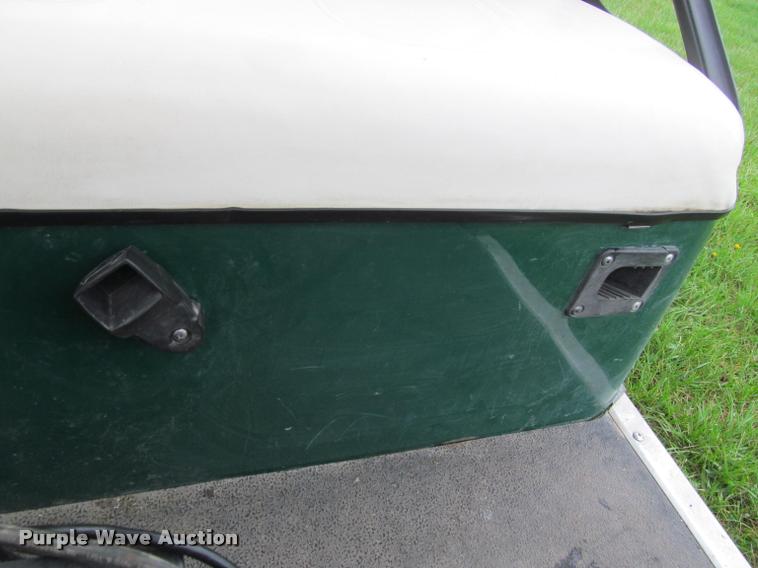 image for item DT9518 Ez-go golf cart