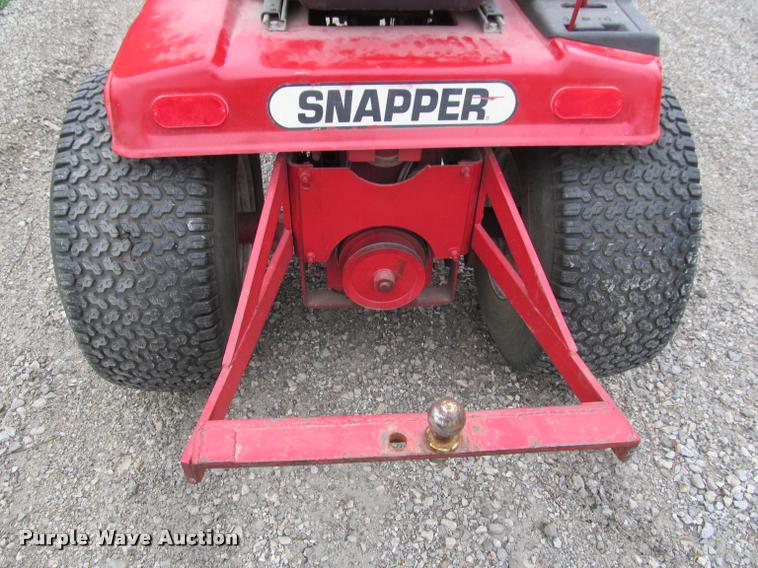 image for item DT9519 Snapper 1855A lawn tractor