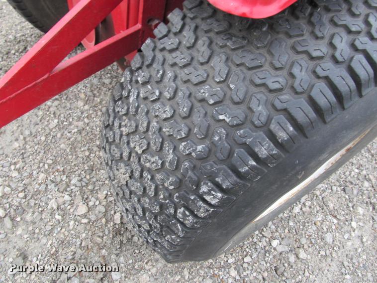 image for item DT9519 Snapper 1855A lawn tractor