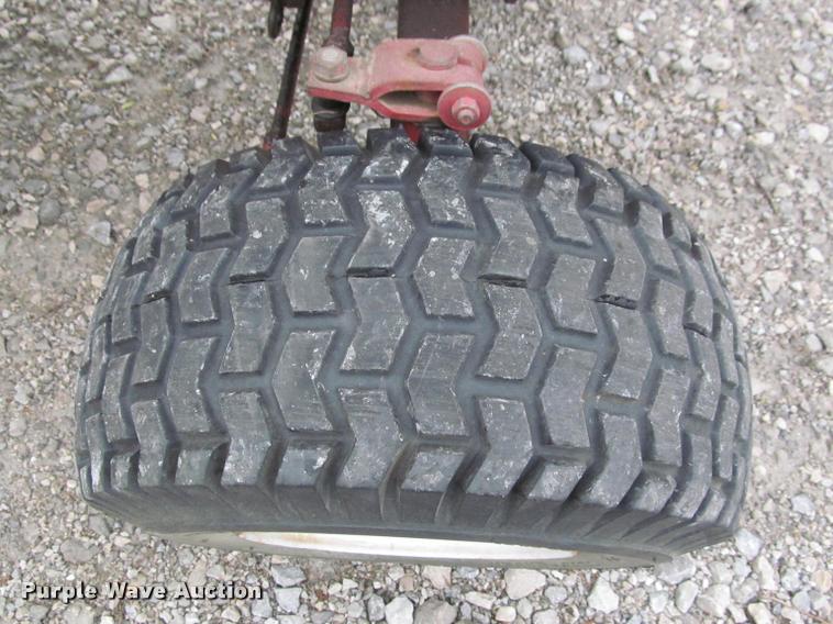 image for item DT9519 Snapper 1855A lawn tractor