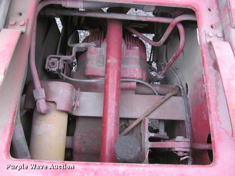 image for item DT9519 Snapper 1855A lawn tractor