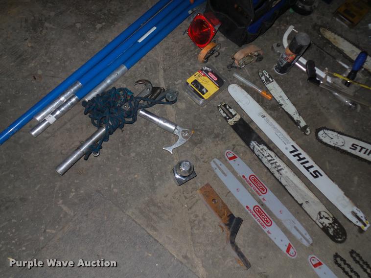 image for item J1521 Lawn and garden equipment