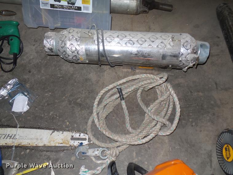 image for item J1521 Lawn and garden equipment