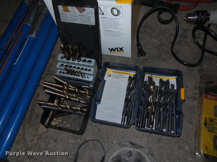 image for item J1521 Lawn and garden equipment