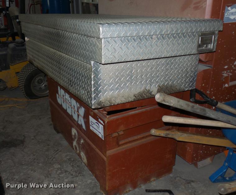 image for item J1522 (2) toolboxes