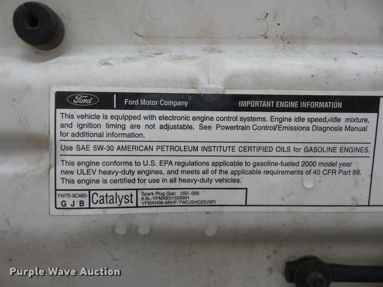 image for item J1525 2000 Ford F250 Super Duty Crew Cab pickup truck