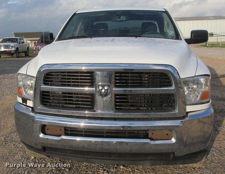 image for item J2558 2011 Dodge Ram 2500 HD Crew Cab pickup truck