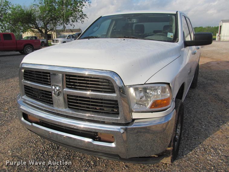 image for item J2558 2011 Dodge Ram 2500 HD Crew Cab pickup truck