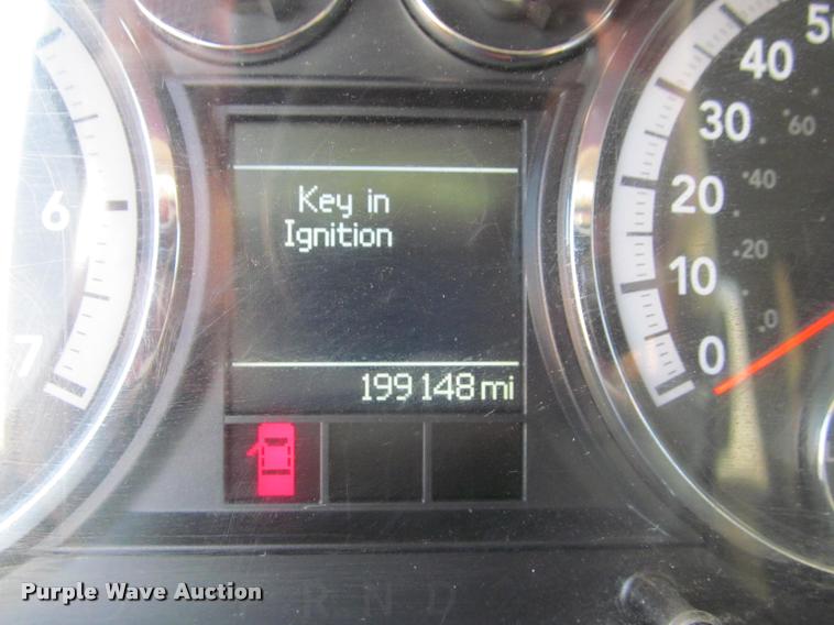 image for item J2558 2011 Dodge Ram 2500 HD Crew Cab pickup truck