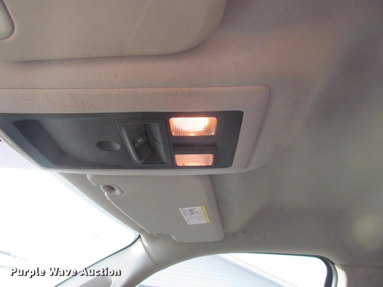 image for item J2558 2011 Dodge Ram 2500 HD Crew Cab pickup truck