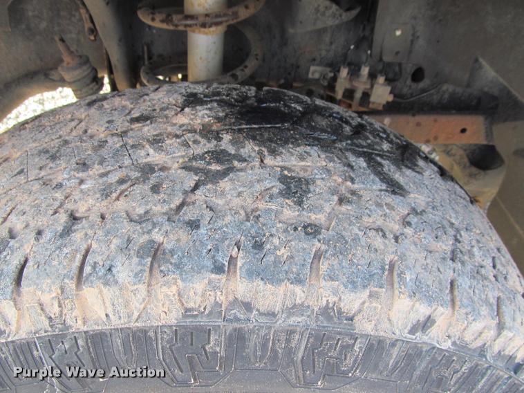 image for item J2558 2011 Dodge Ram 2500 HD Crew Cab pickup truck