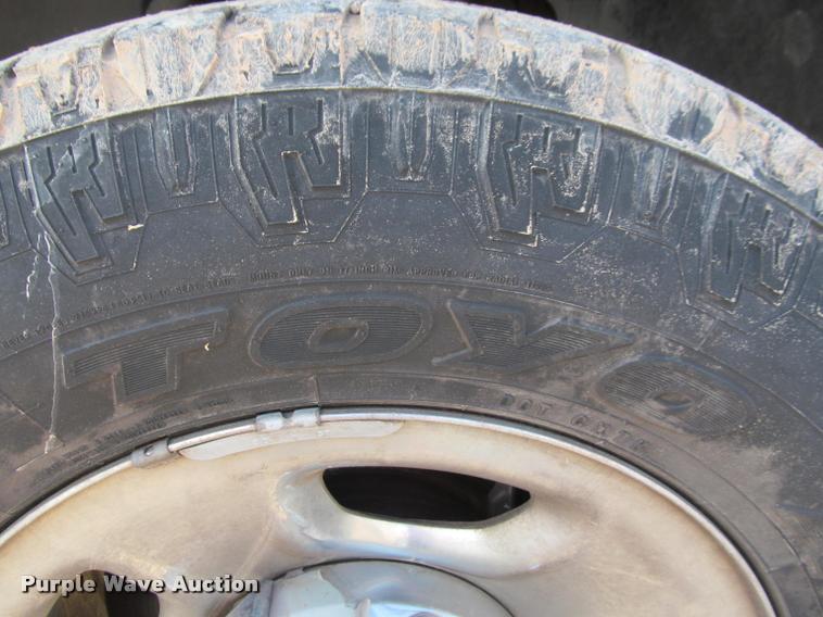 image for item J2558 2011 Dodge Ram 2500 HD Crew Cab pickup truck