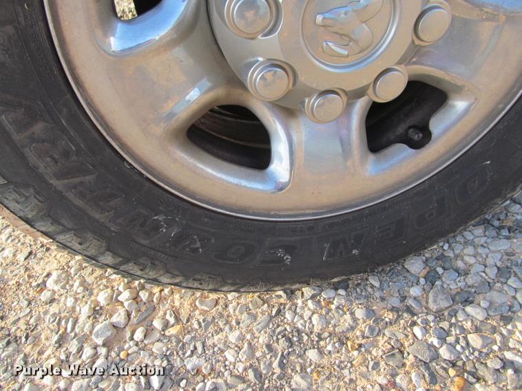 image for item J2558 2011 Dodge Ram 2500 HD Crew Cab pickup truck