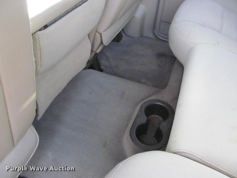 image for item J2559 2007 Dodge Ram 1500 Quad Cab pickup truck