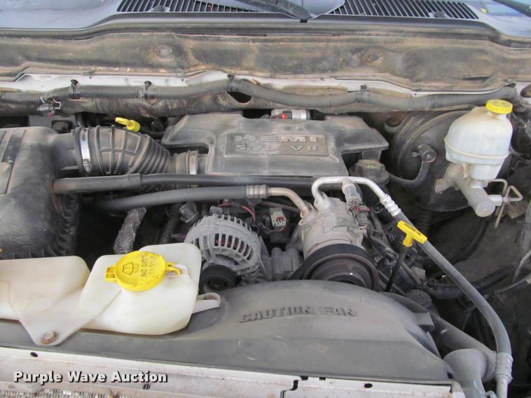 image for item J2559 2007 Dodge Ram 1500 Quad Cab pickup truck