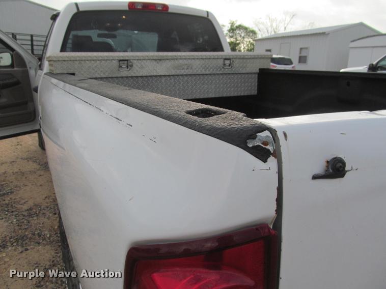 image for item J2559 2007 Dodge Ram 1500 Quad Cab pickup truck