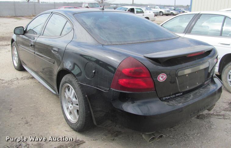 image for item J2564 2006 Pontiac Grand Prix GT