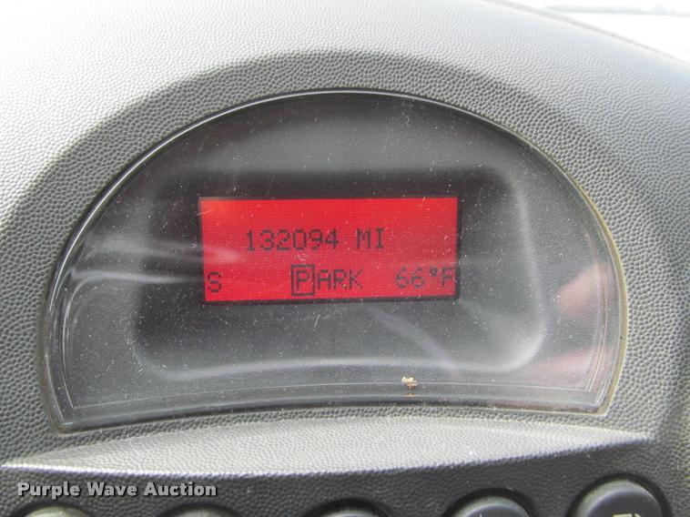 image for item J2564 2006 Pontiac Grand Prix GT