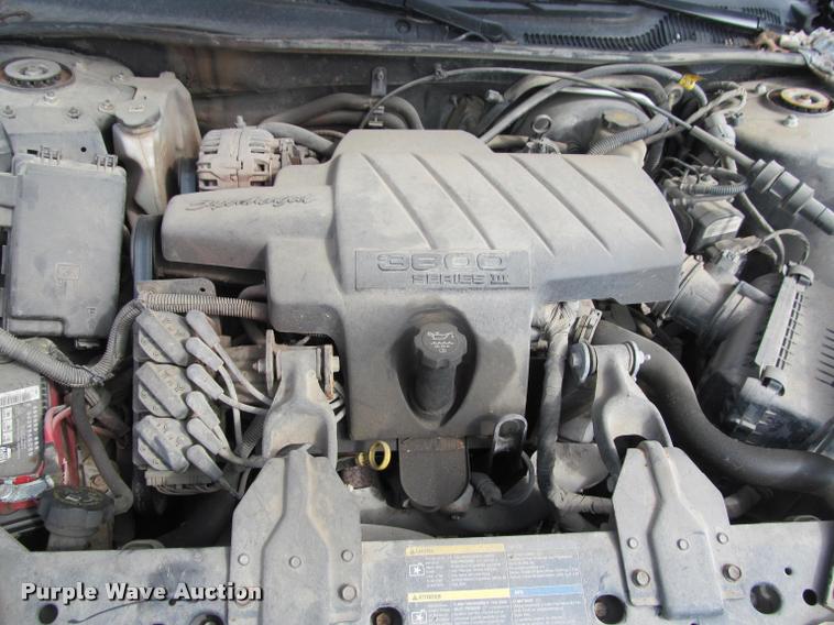 image for item J2564 2006 Pontiac Grand Prix GT