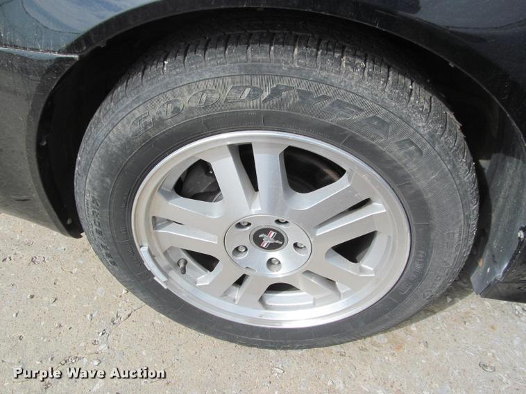 image for item J2564 2006 Pontiac Grand Prix GT