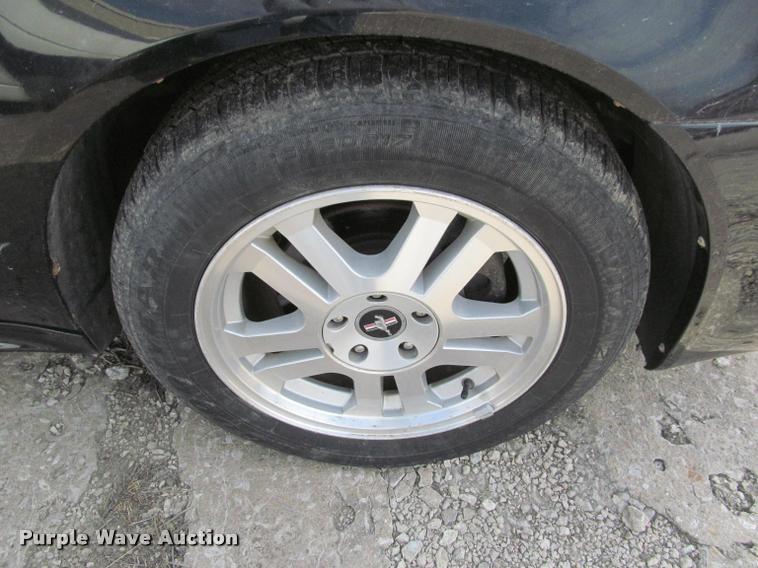 image for item J2564 2006 Pontiac Grand Prix GT