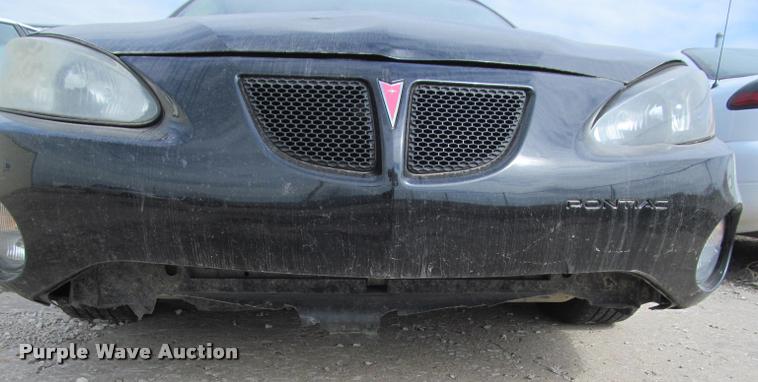 image for item J2564 2006 Pontiac Grand Prix GT