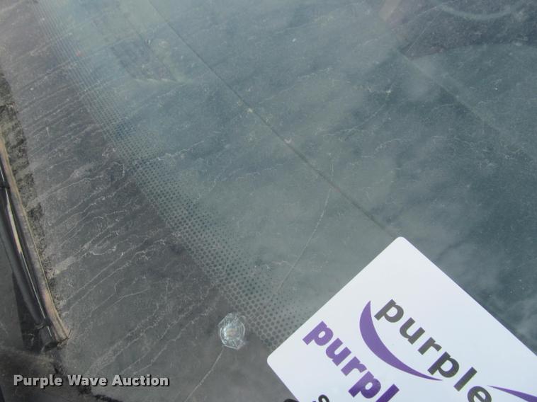 image for item J2564 2006 Pontiac Grand Prix GT