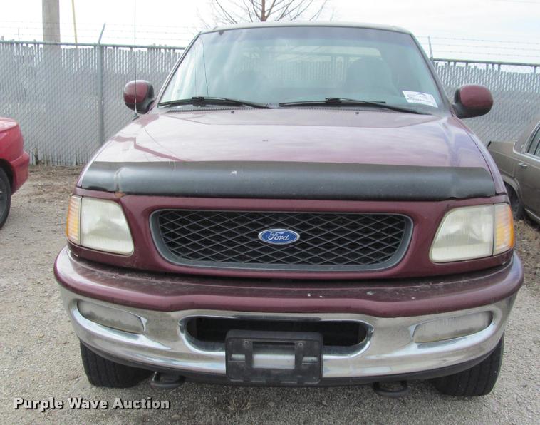 image for item J2569 1997 Ford F150 SuperCab pickup truck