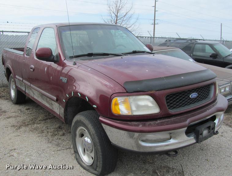 image for item J2569 1997 Ford F150 SuperCab pickup truck