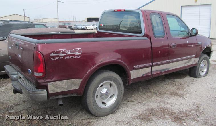 image for item J2569 1997 Ford F150 SuperCab pickup truck