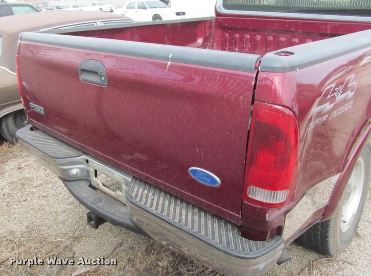 image for item J2569 1997 Ford F150 SuperCab pickup truck