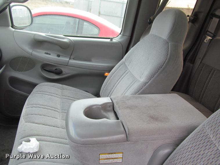 image for item J2569 1997 Ford F150 SuperCab pickup truck