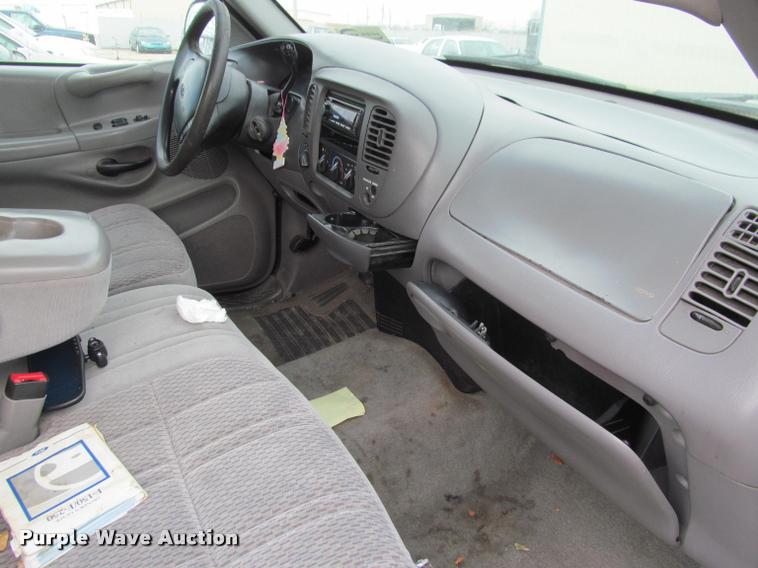 image for item J2569 1997 Ford F150 SuperCab pickup truck