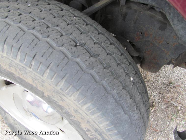 image for item J2569 1997 Ford F150 SuperCab pickup truck