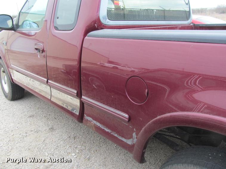 image for item J2569 1997 Ford F150 SuperCab pickup truck