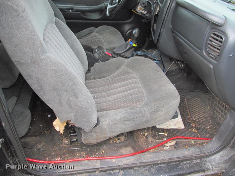 image for item J2571 2002 Chevrolet Blazer ZR-2 SUV