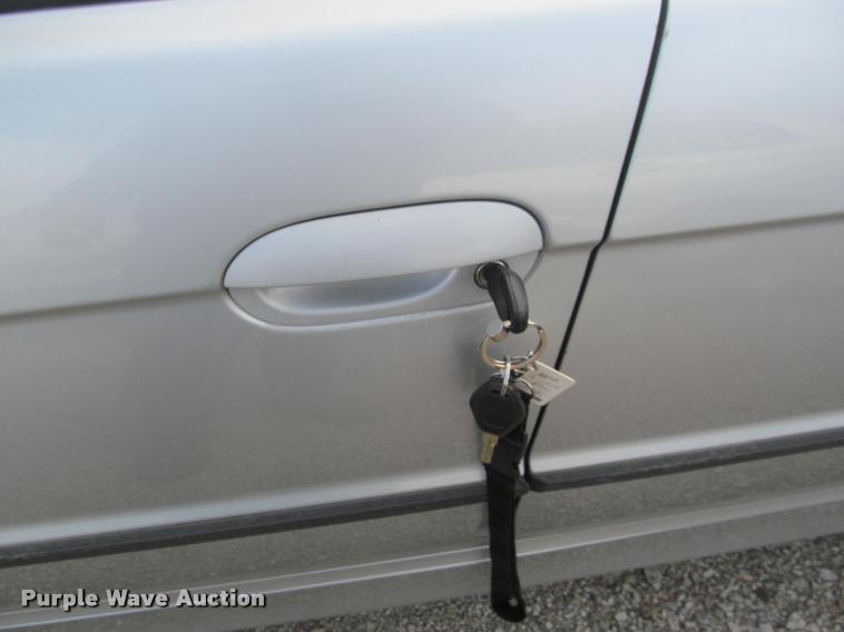 image for item J2572 2001 BMW 740iL