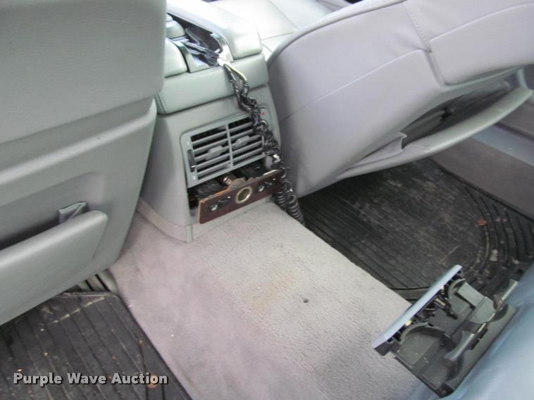 image for item J2572 2001 BMW 740iL