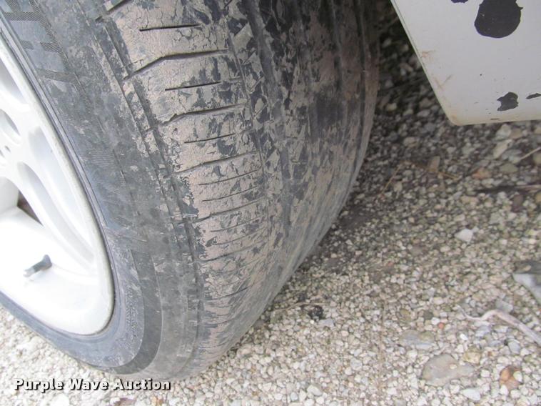 image for item J2572 2001 BMW 740iL