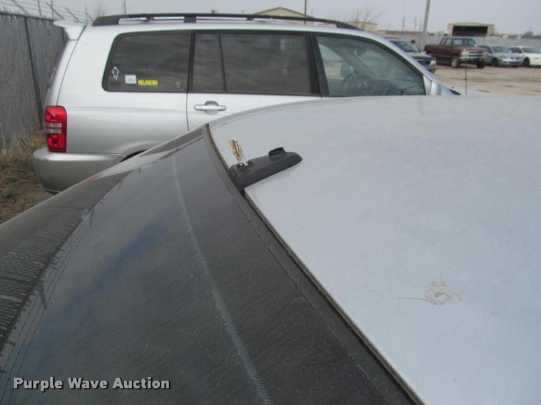 image for item J2572 2001 BMW 740iL