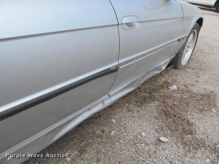 image for item J2572 2001 BMW 740iL