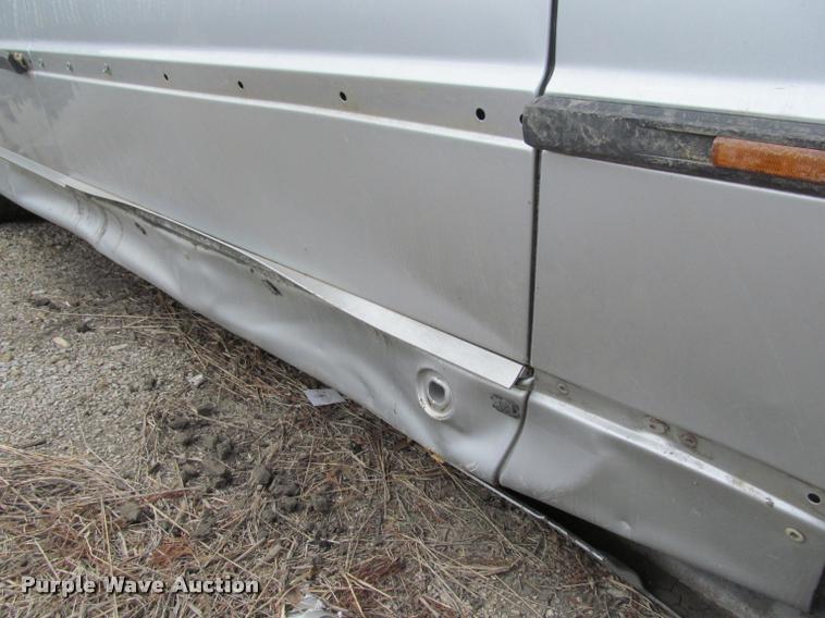 image for item J2572 2001 BMW 740iL