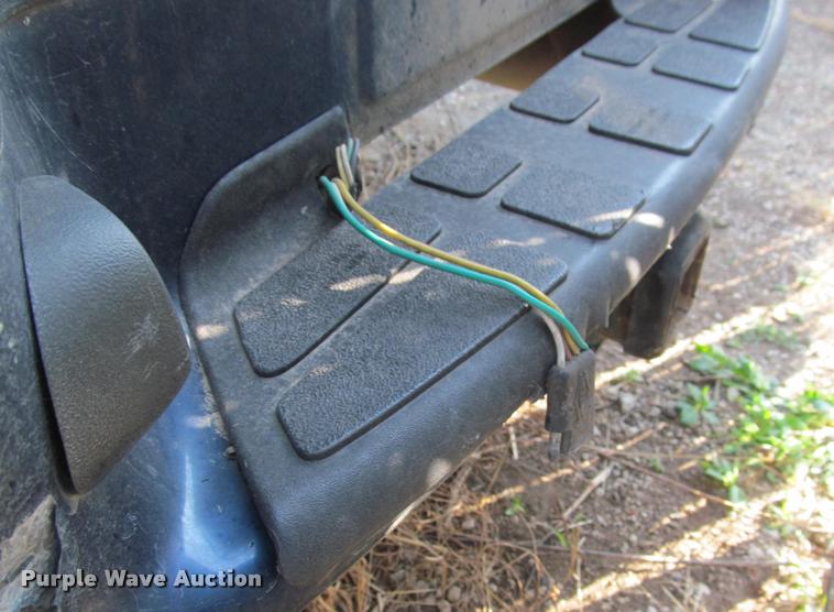 image for item J2574 1999 Chevrolet Blazer SUV