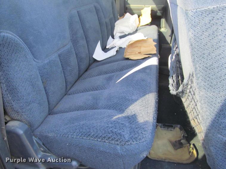 image for item J2576 1998 Chevrolet 1500 Ext. Cab pickup truck