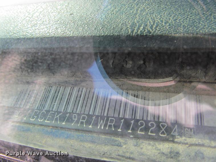 image for item J2576 1998 Chevrolet 1500 Ext. Cab pickup truck