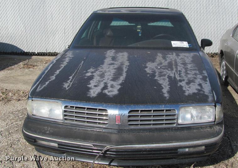 image for item J2578 1995 Oldsmobile Ninety Eight