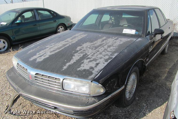 image for item J2578 1995 Oldsmobile Ninety Eight