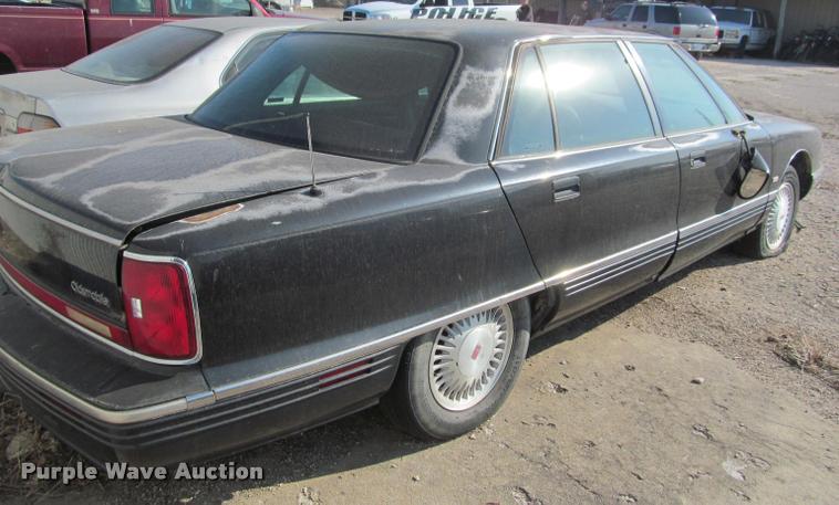 image for item J2578 1995 Oldsmobile Ninety Eight